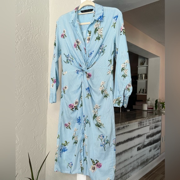 ZARA size medium dress - Picture 3 of 3